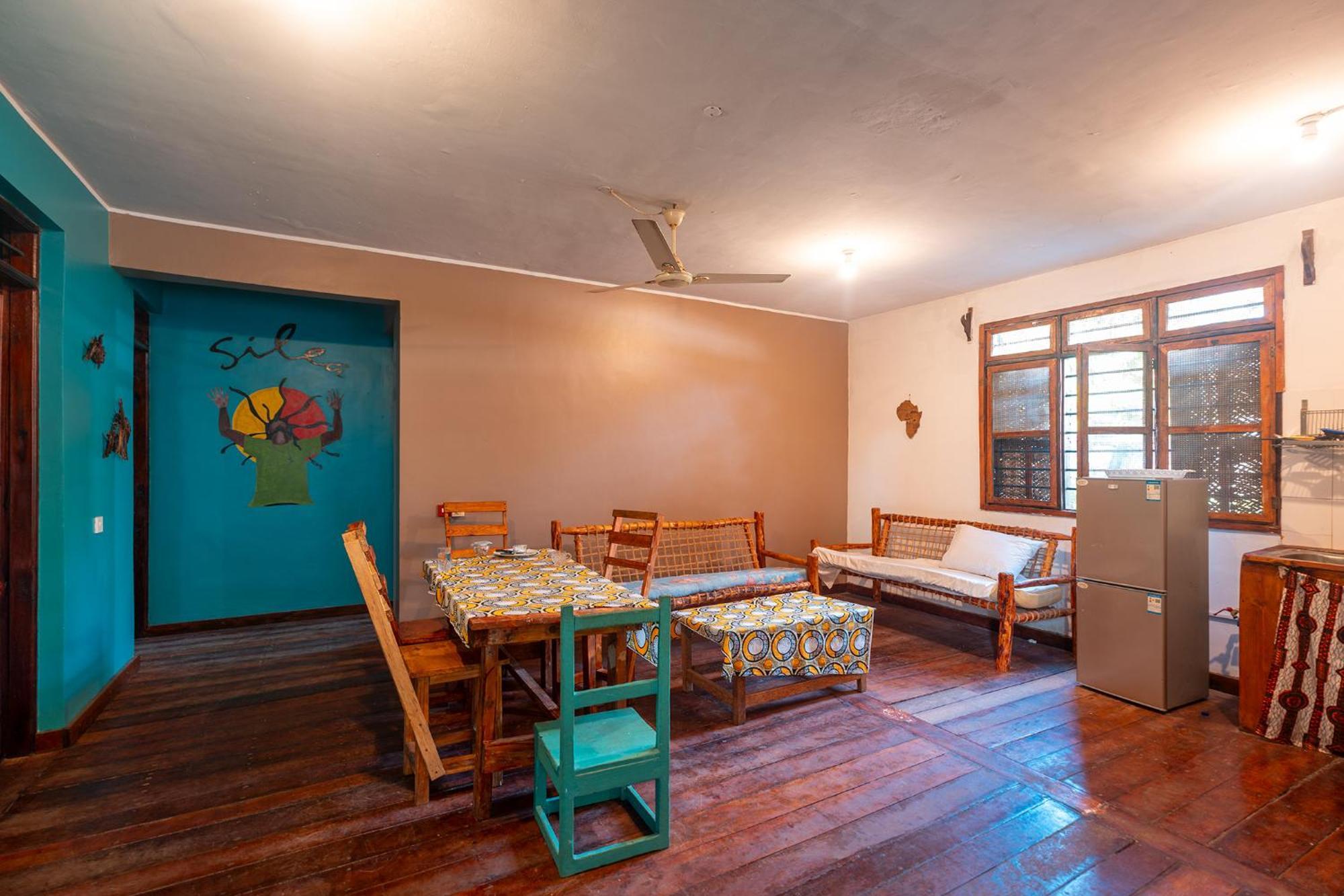 Karibu Bed & Breakfast